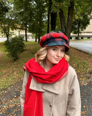 Retro střih, podzimní paleta 🎩🍁 Nová kolekce Gatsby caps 2025 přináší barvy, co hrají naplno – od červené po tyrkys!...